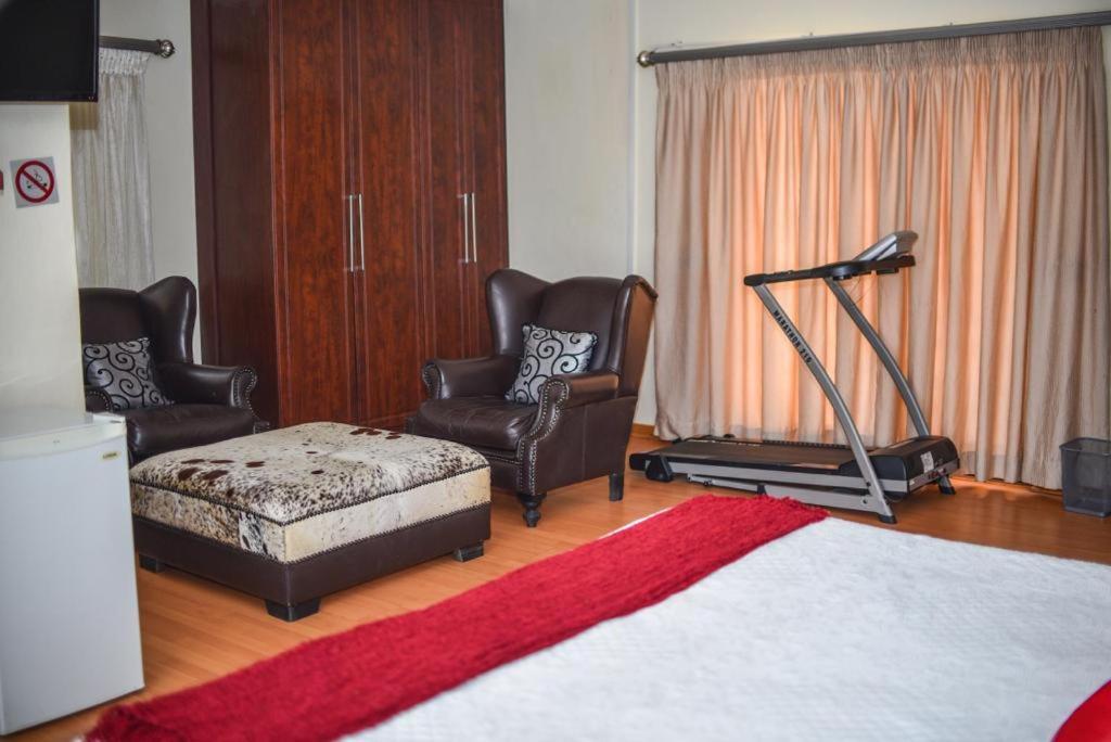 Tshedza Guest Lodge Louis Trichardt Kültér fotó